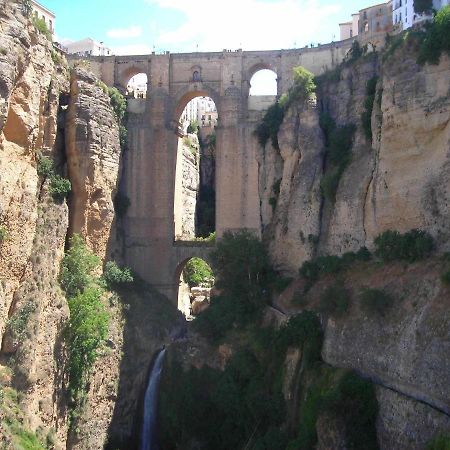 Viviendas Turisticas Los Arrayanes Ronda Esterno foto