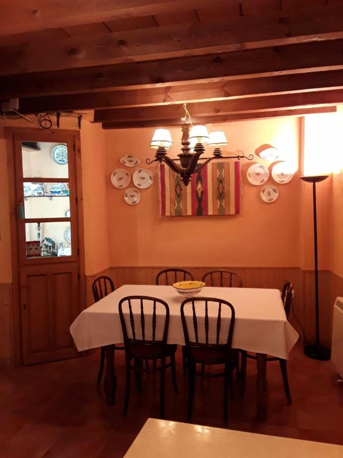 Viviendas Turisticas Los Arrayanes Ronda Esterno foto